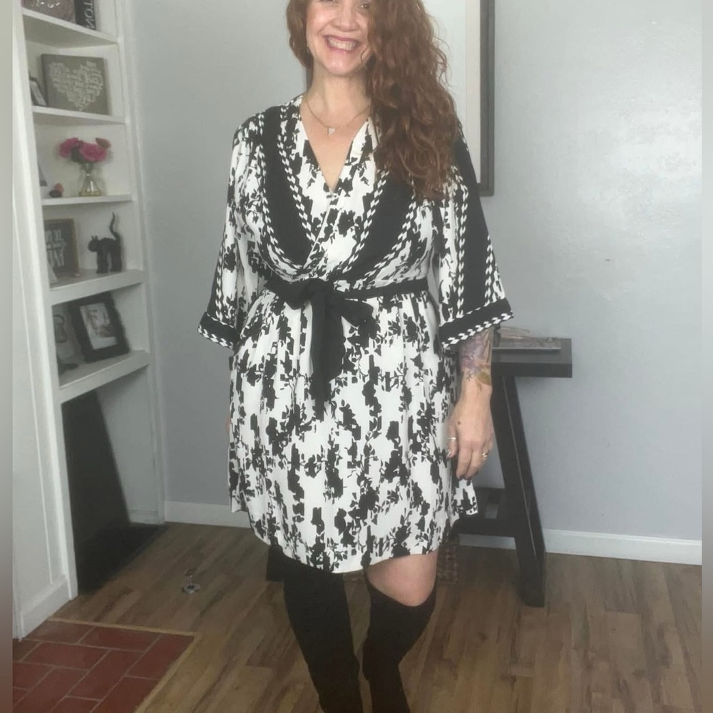 CAbi Monochrome X-Factor Dress - Picture 8 of 16